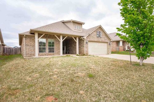 318 Topaz Ave, Stillwater, OK, 74075-1980 | Card Image