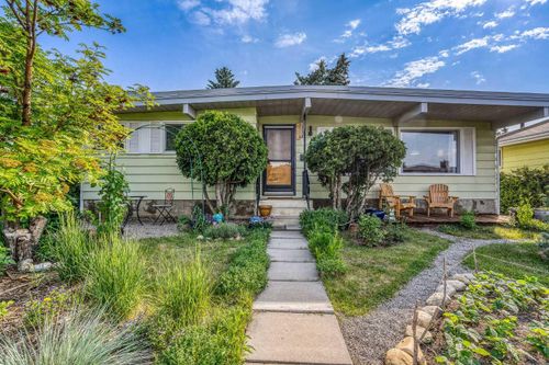 7059 Huntford Hill Ne, Calgary, AB, T2K3Z5 | Card Image