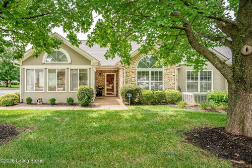 301 Kilderry Way, Louisville, KY, 40245-4713 | Card Image