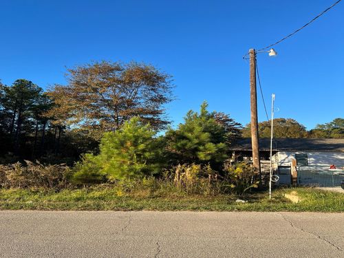 145 County Road 3479a, Cleveland, TX, 77327-4144 | Card Image