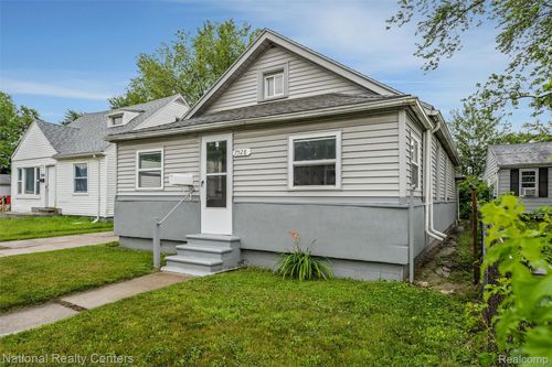 7528 Studebaker Avenue, Warren, MI, 48091 | Card Image