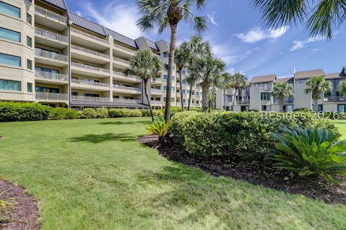 236-21 S Forest Beach Dr, Hilton Head Island, SC, 29928-7433 | Card Image