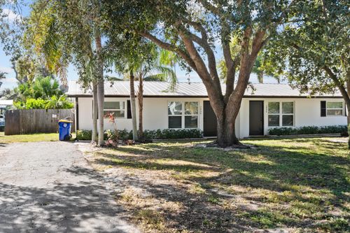 2456 Sw Hideaway Ln, Stuart, FL, 34994-4811 | Card Image