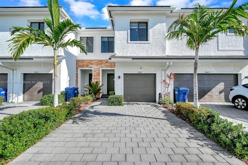 10817 Sw 233rd St, Homestead, FL, 33032-6310 | Card Image