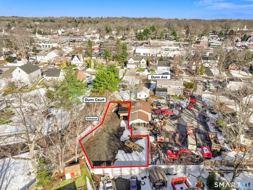 28 Dunn Ave, Stamford, CT, 06905-1110 | Card Image