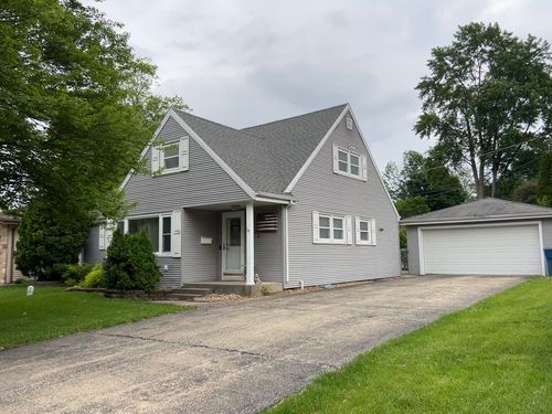 528 Hilltop Ave, Bradley, IL, 60915-1926 | Card Image
