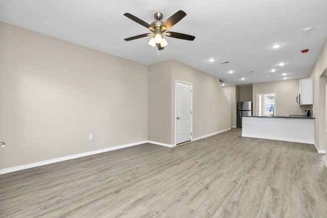 Vinyard Terrace | Image 26