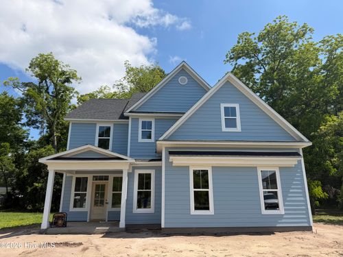 104 Live Oak Circle, Lake Waccamaw, NC, 28450 | Card Image