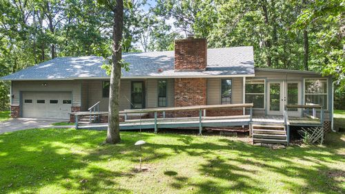 17810 Ridgeway Dr, Siloam Springs, AR, 72761-8867 | Card Image