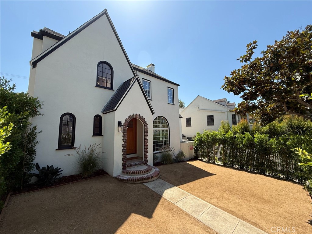 Residential Lease in West Hollywood 5