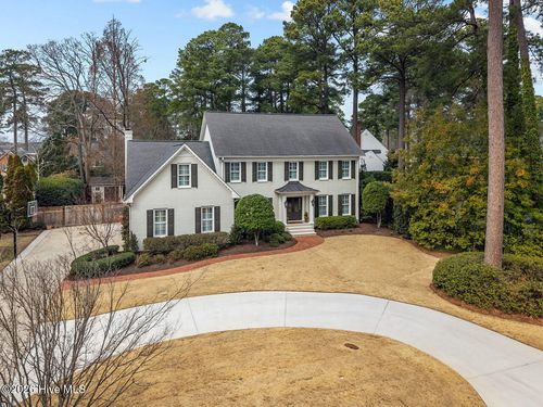 904 Bremerton Dr, Greenville, NC, 27858-6548 | Card Image