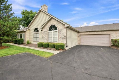 3335 Timbers Edge Cir, Joliet, IL, 60431-1628 | Card Image
