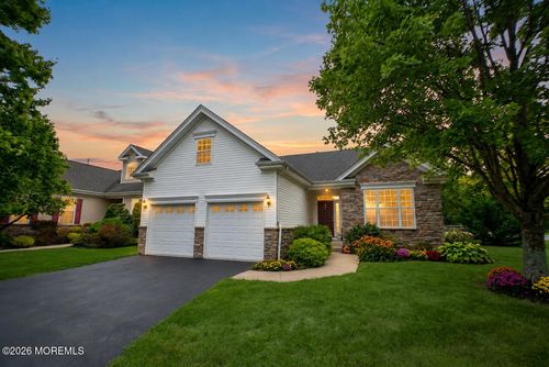 160 Kyle Ct, Monroe, NJ, 08831-3759 | Card Image