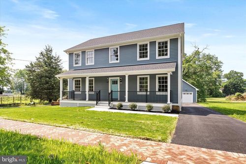 438 Ellisdale Rd, Crosswicks, NJ, 08515-9653 | Card Image