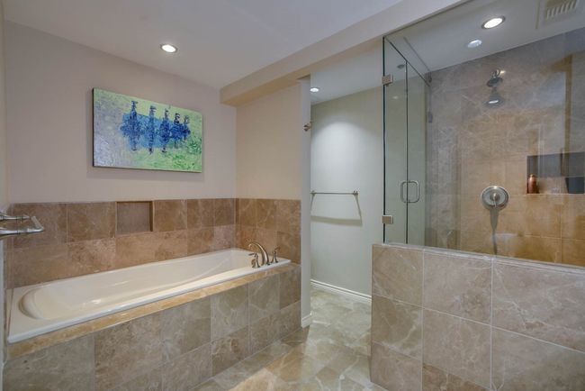 APT-805 - 5909 Luther Ln, Condo with 2 bedrooms, 2 bathrooms and null parking in Dallas TX | Image 15
