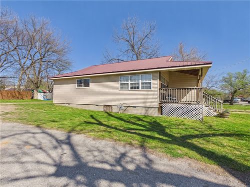 606 N Springfield St, Berryville, AR, 72616-3346 | Card Image