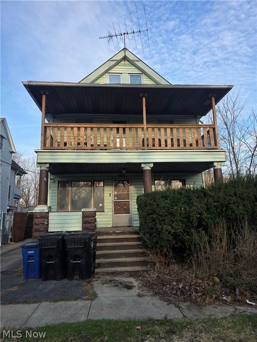 3660 E 76th St, Cleveland, OH, 44105-2053 | Card Image