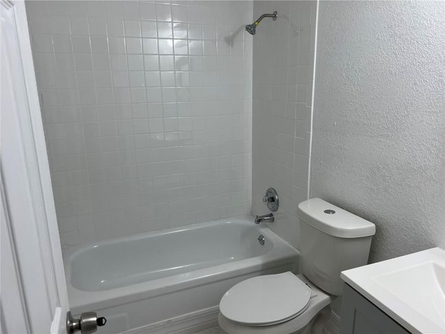 2751 - 2751 L B Mcleod Rd, Condo with 3 bedrooms, 2 bathrooms and null parking in ORLANDO FL | Image 12