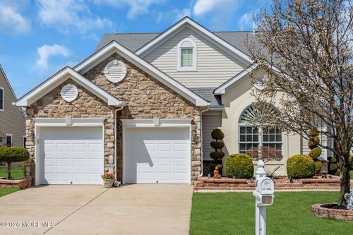 30 Point Pleasant Ln, Waretown, NJ, 08758-2684 | Card Image