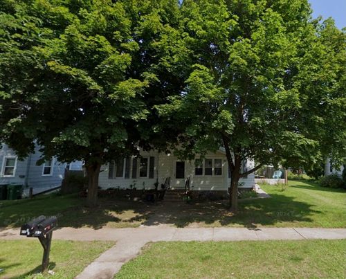 1-and-2-635 Centre St, Eau Claire, WI, 54703-3112 | Card Image