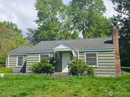 1124 Nevada Street, Bellingham, WA, 98229 | Card Image