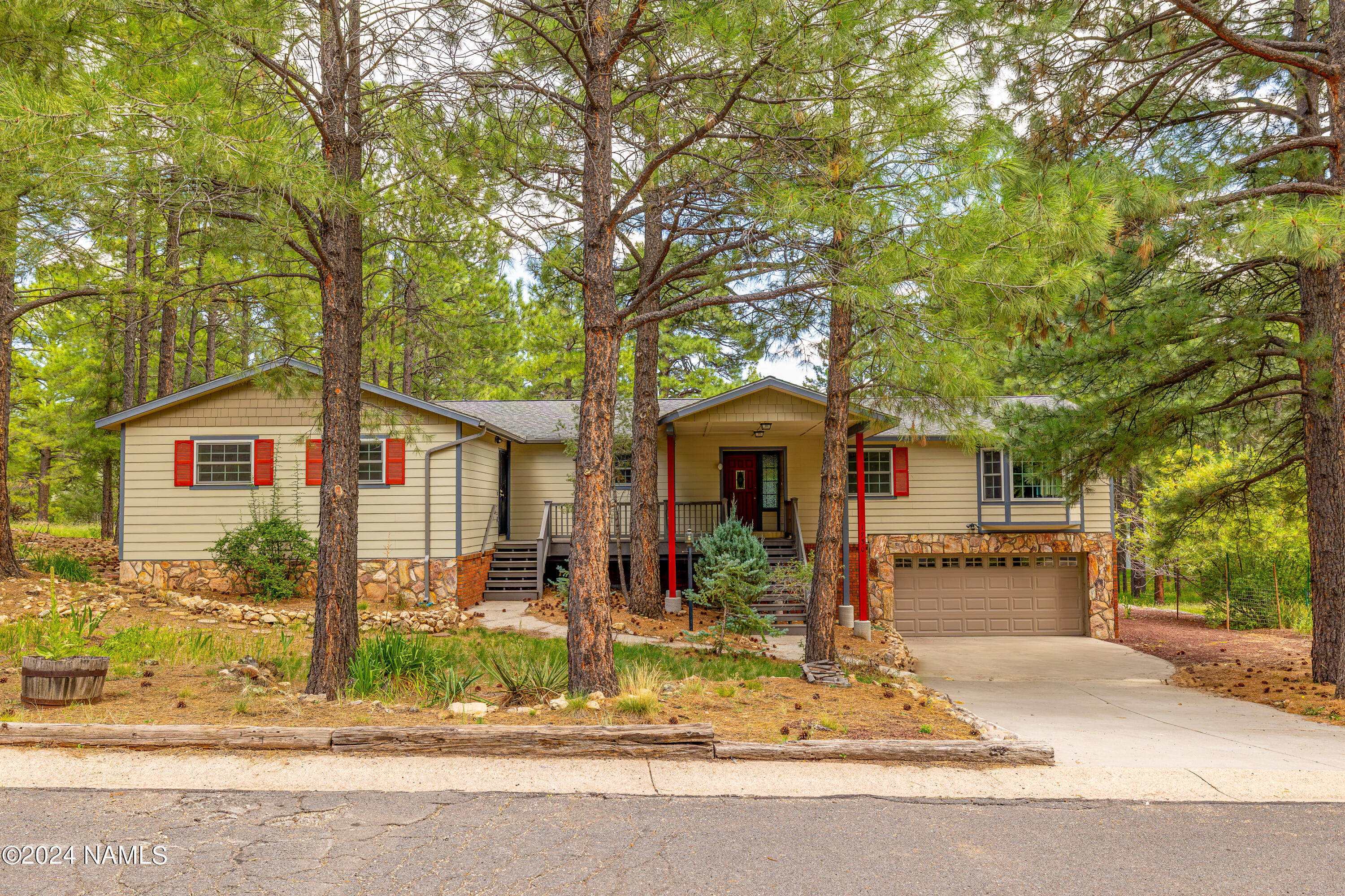 Slippery Rock Rd, Flagstaff, AZ 86004 #1