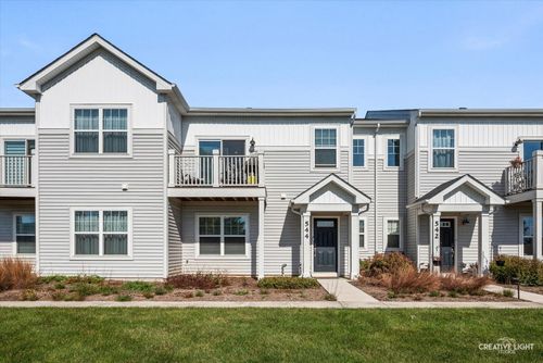 544 Comstock Rd, South Elgin, IL, 60177-2717 | Card Image