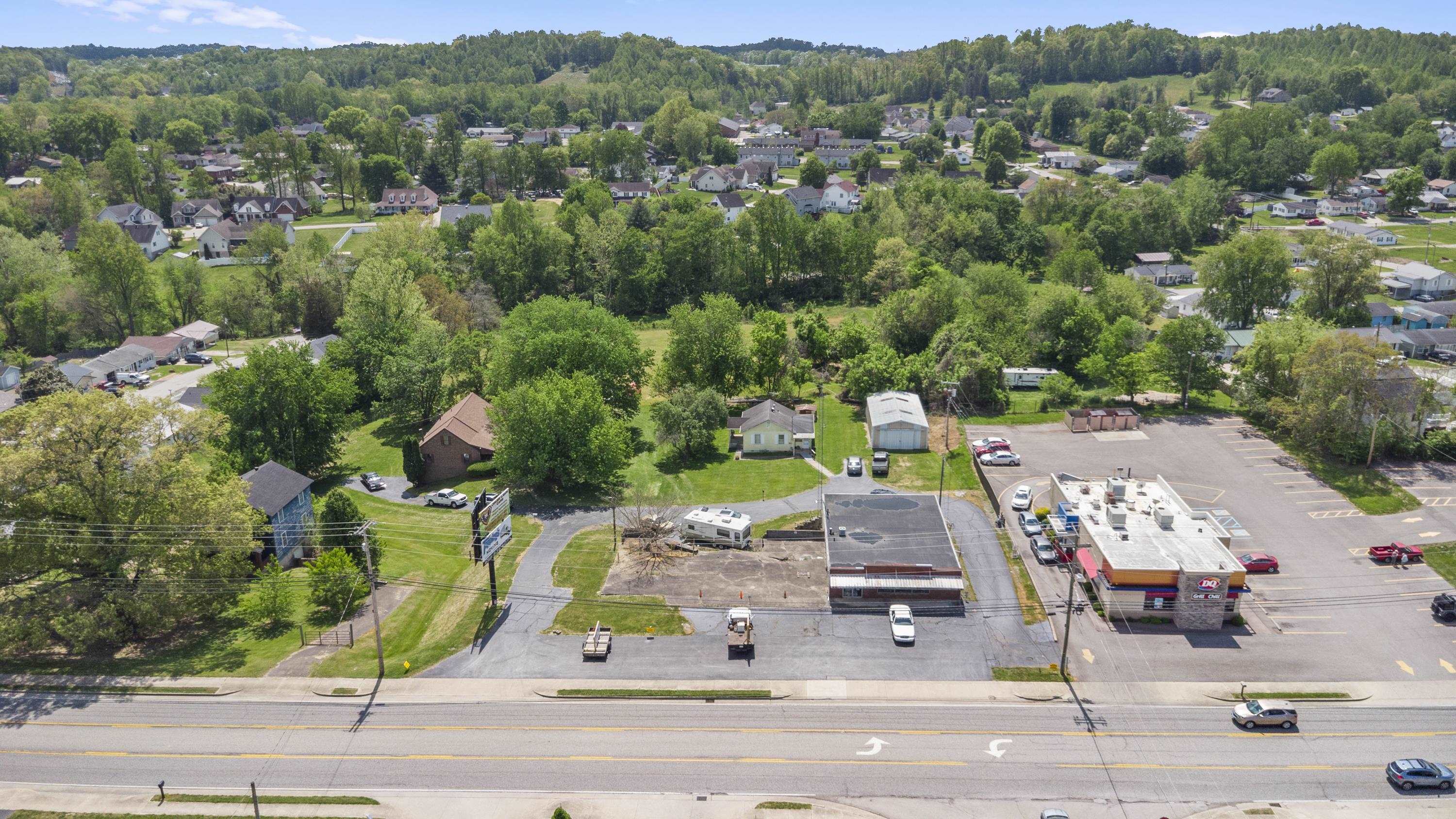 Commercial Sale in Flatwoods 3