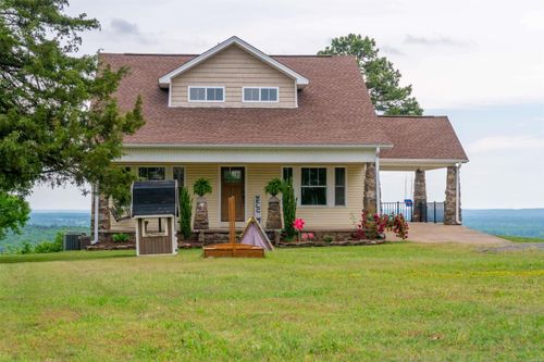 125 S Gassaway Ln, Searcy, AR, 72143-9461 | Card Image