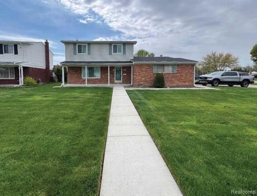 13208 Cloverlawn Dr, Sterling Heights, MI, 48312-1618 | Card Image