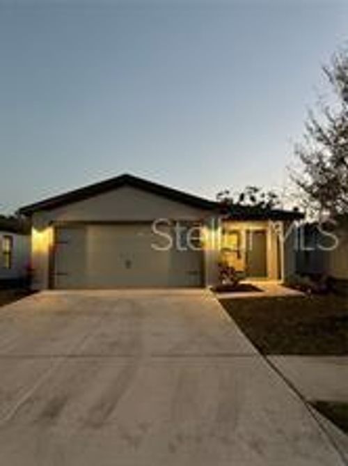 5761 Helmsman Ct, Tampa, FL, 33619-3784 | Card Image