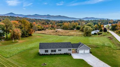 2670 North Grove Street, House other with 3 bedrooms, 2 bathrooms and null parking in Rutland Town VT | Image 3