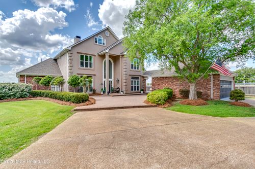 1111 Bayvista, Brandon, MS, 39047-8649 | Card Image