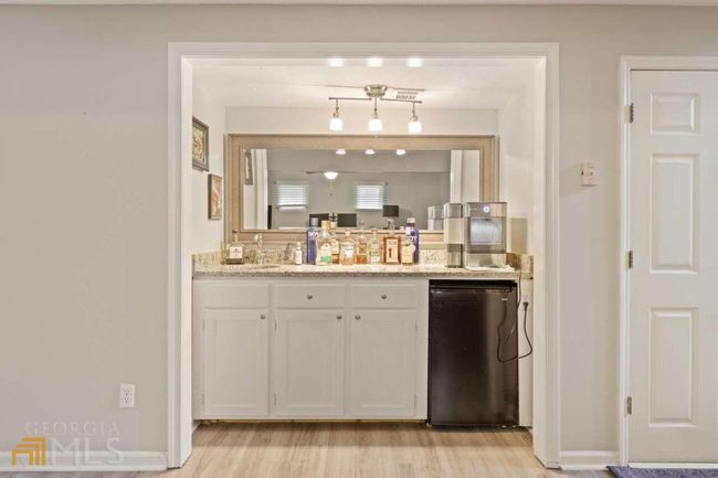 1840 N Creek Cir, House other with 3 bedrooms, 3 bathrooms and 2 parking in Alpharetta GA | Image 29