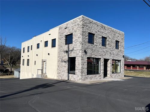 1157 N Kingshighway St, Cape Girardeau, MO, 63701-3504 | Card Image