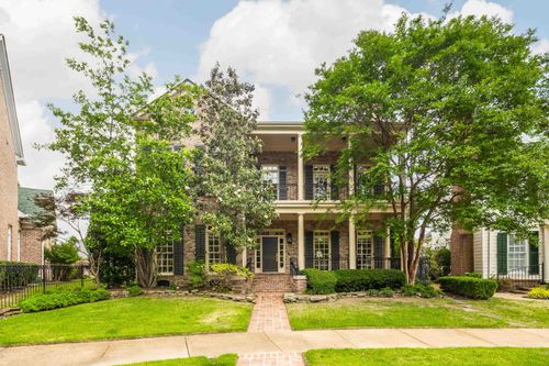 332 Mcginnis Cir, Collierville, TN, 38017-6935 | Card Image