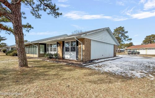 1 Sterling St, Manchester, NJ, 08759-5500 | Card Image