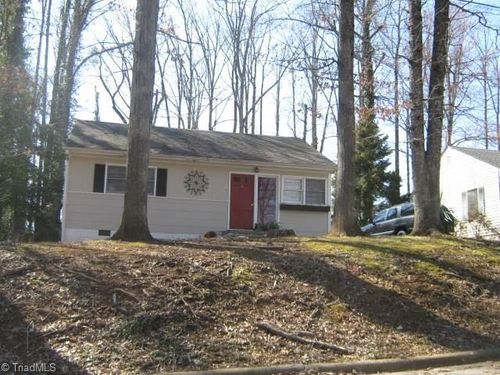 1107 Guyer Street, High Point, NC, 27262 | Card Image