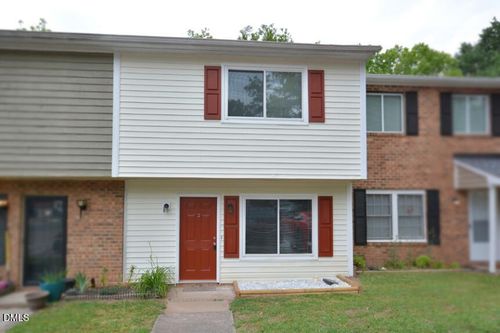 e3-800 Fargo Street, Durham, NC, 27707 | Card Image