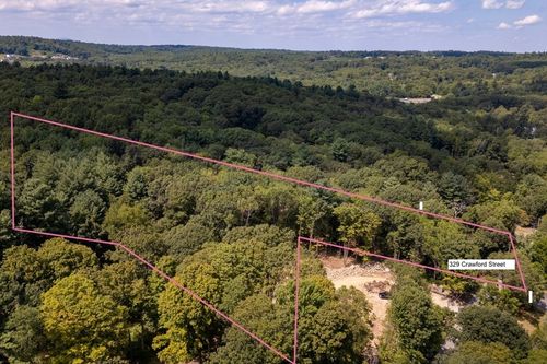 329 Crawford St, Northborough, MA, 01532-1236 | Card Image