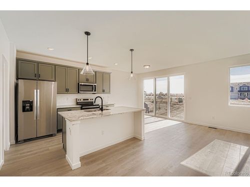 55015 E 28th Pl, Strasburg, CO, 80136-7767 | Card Image