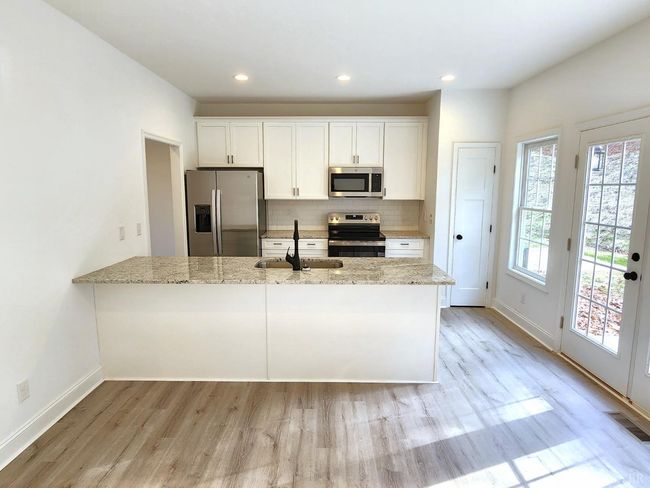 UNIT-410 - 3008 Hill St, Townhouse with 3 bedrooms, 4 bathrooms and null parking in Lynchburg VA | Image 7