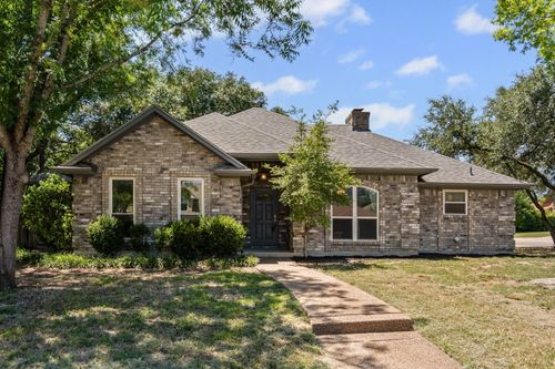 3800 Devonaire Dr, Aledo, TX, 76008-3517 | Card Image