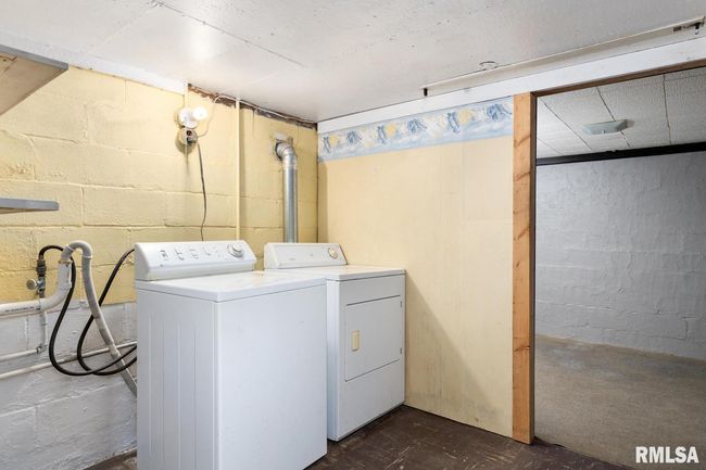 127 S Euclid Ave, House other with 3 bedrooms, 2 bathrooms and null parking in East Peoria IL | Image 35