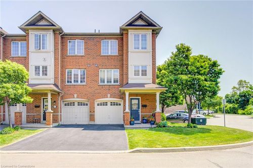 63-470 Beach Blvd, Hamilton, ON, L8H6X2 | Card Image