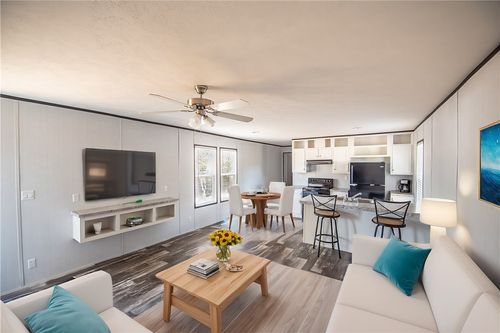 551 Boysenberry Rd, Somerville, TX, 77879-4421 | Card Image