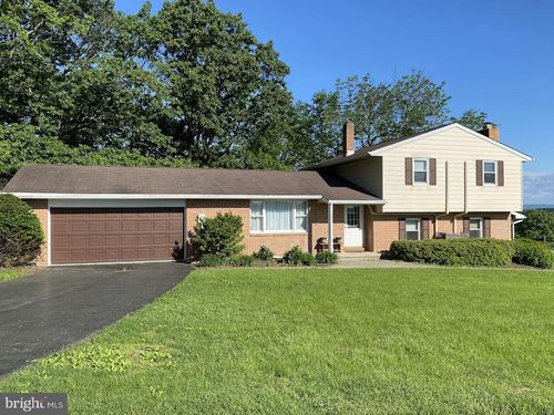 1264 W Leesport Rd, LEESPORT, PA, 19533-9317 | Card Image