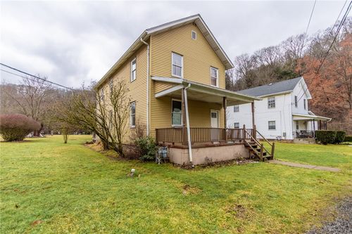 109 Saint Stevens Pl, East Brady, PA, 16028-3117 | Card Image