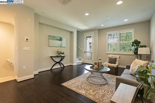 unit-9-389 Basswood Cmn, Livermore, CA, 94551-6508 | Card Image