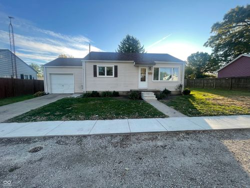 303 Voorhees St, Rockville, IN, 47872-1715 | Card Image